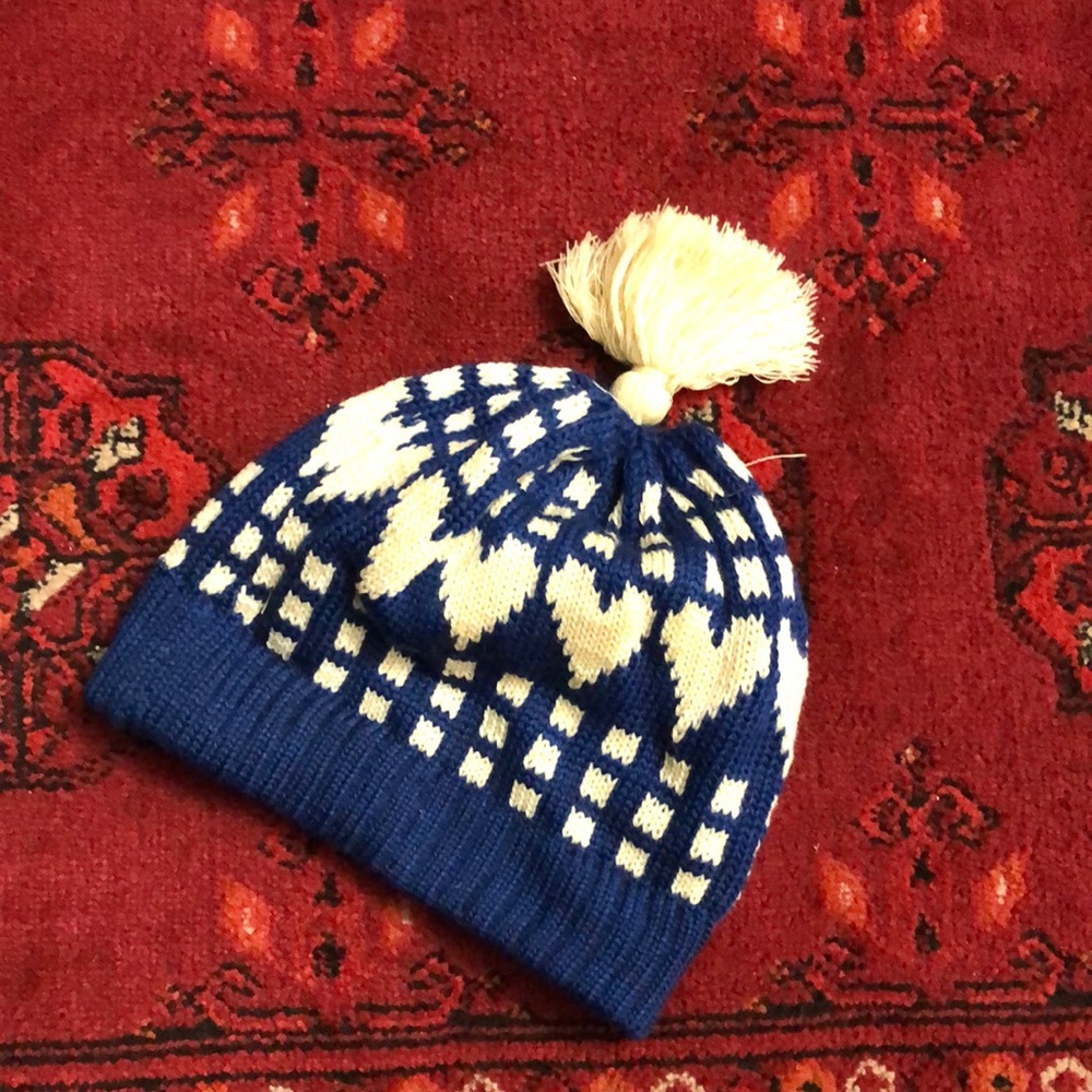 NEW WITH OUT TAG KIDS HAT
